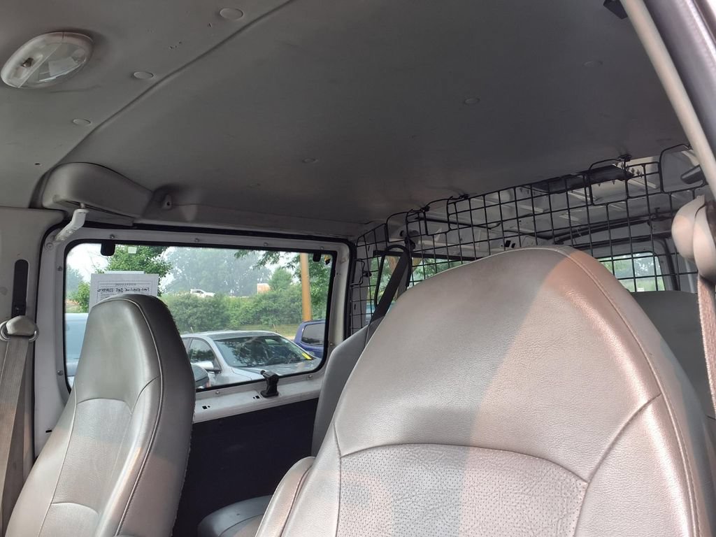 Used 2008 Ford E-250 and Econoline 250 RWD image 15
