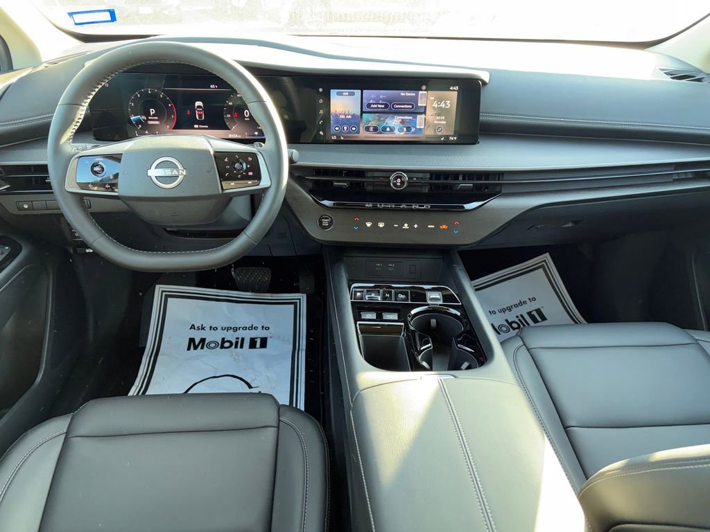 Used 2025 Nissan Murano SV image 21