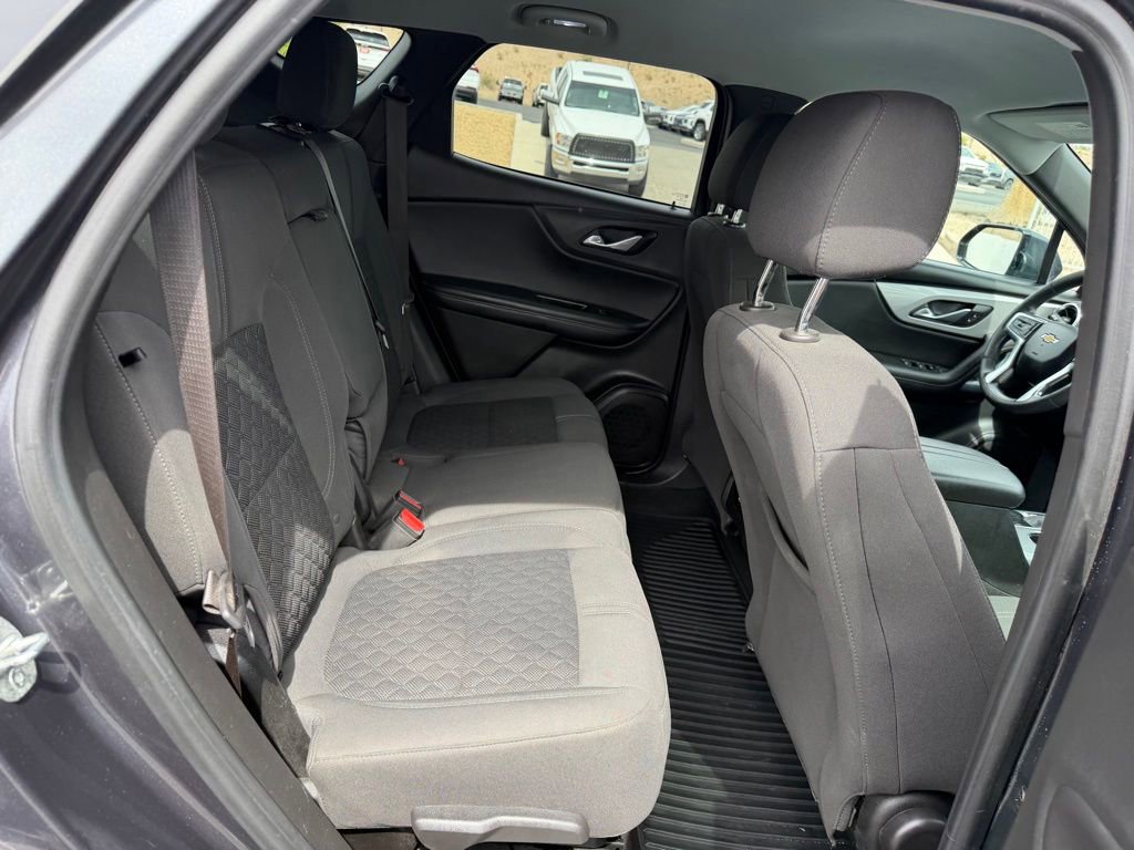 Used 2022 Chevrolet Blazer LT FWD image 16