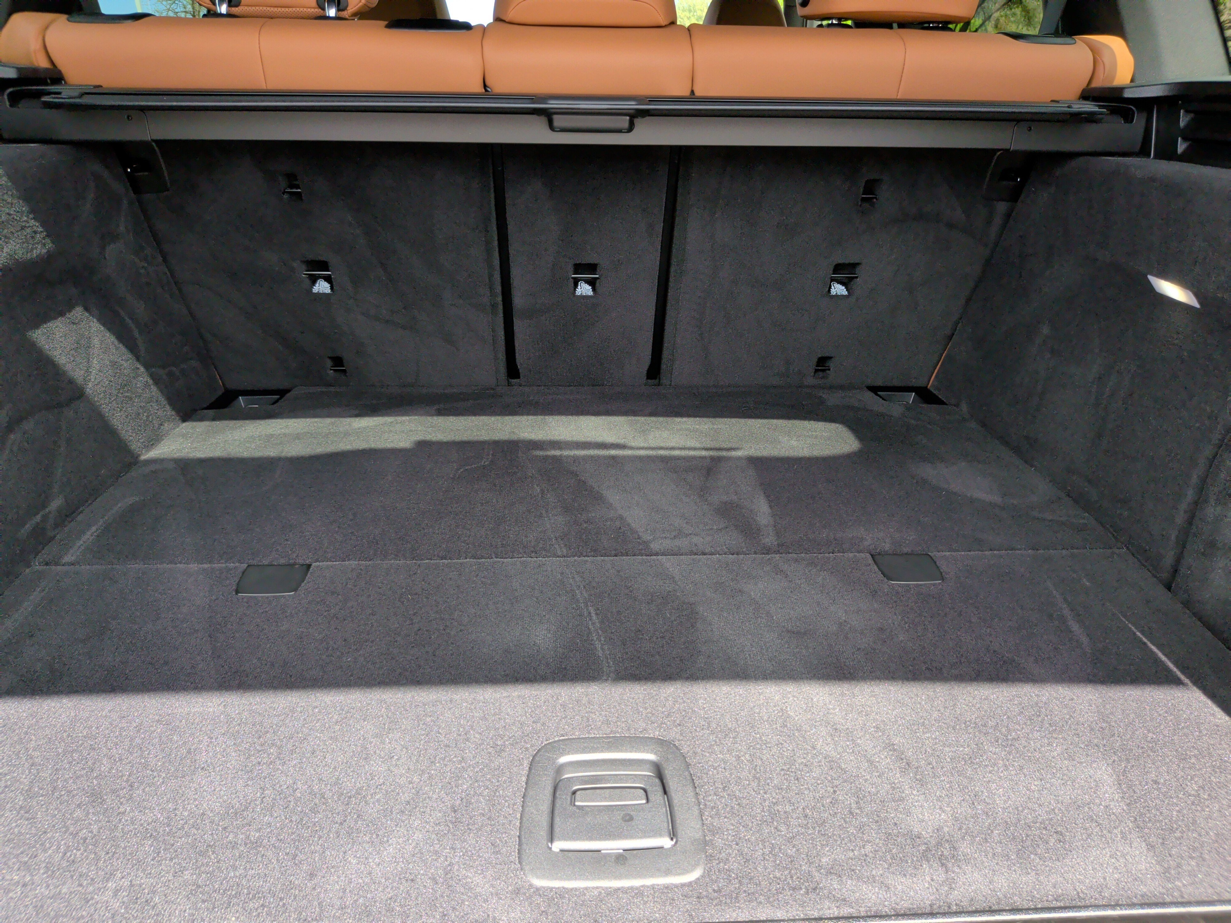 Certified 2025 BMW X5 xDrive50e w/ M Sport Package image 40