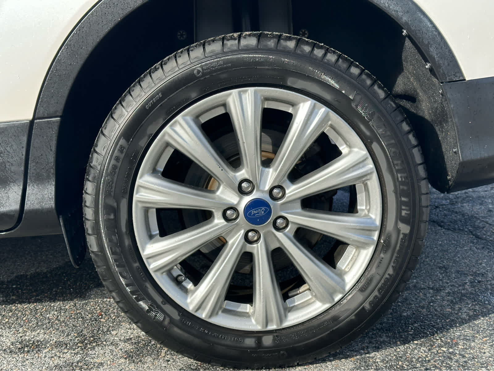 Used 2017 Ford Escape Titanium AWD/4WD image 10