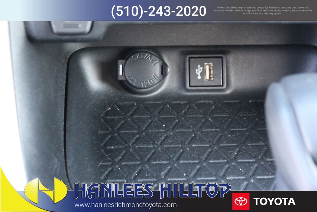 Used 2024 Toyota RAV4 LE image 20