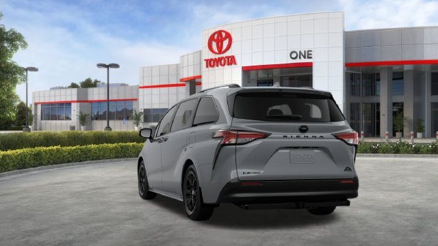 New 2026 Toyota Sienna XLE Woodland Edition AWD/4WD image 10