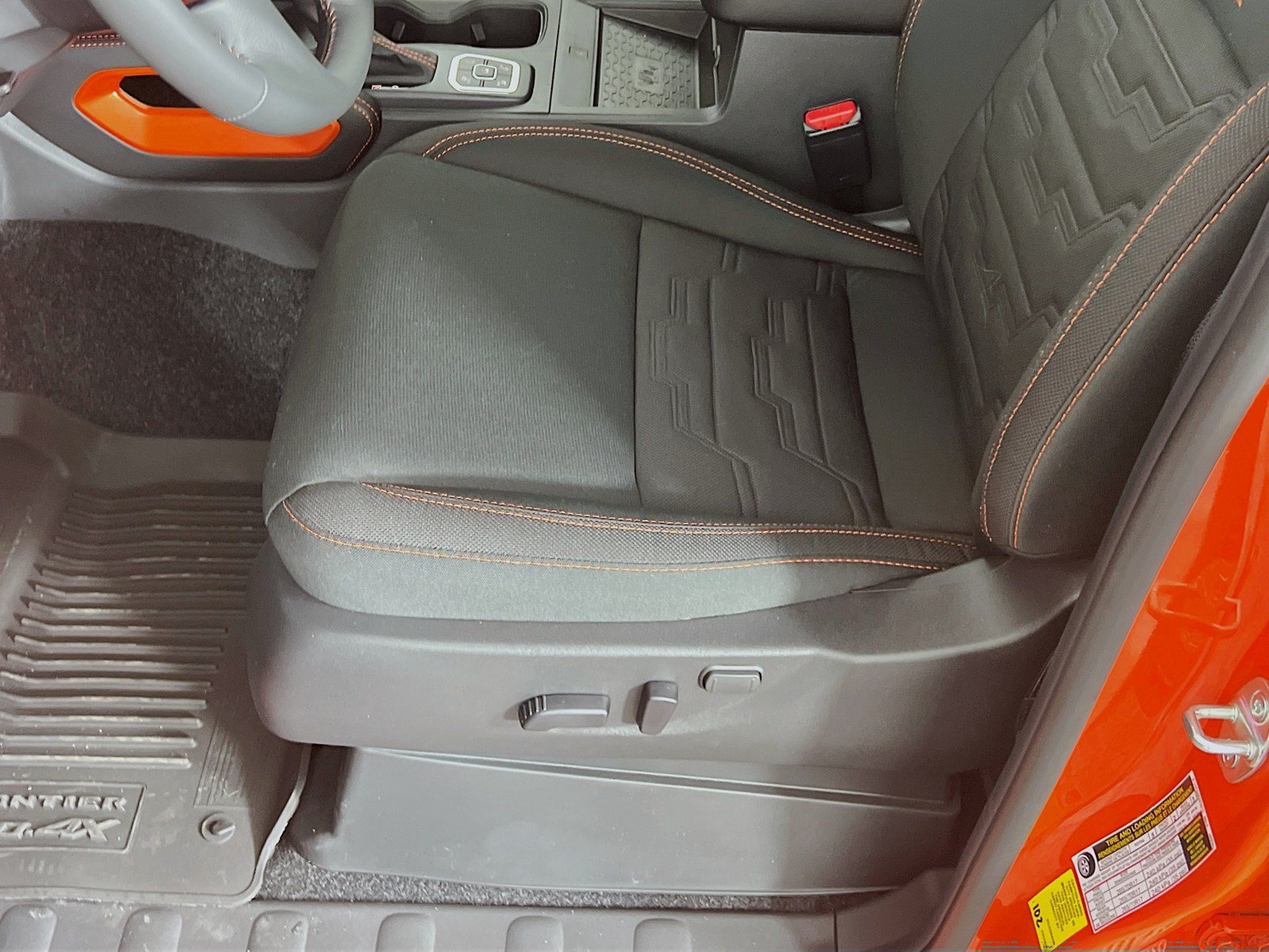 New 2026 Nissan Frontier PRO-4X w/ Pro-4x Convenience Package AWD/4WD image 4