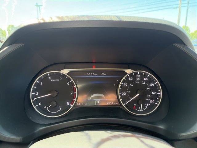 Used 2023 Nissan Sentra SR w/ Trunk Package FWD image 12