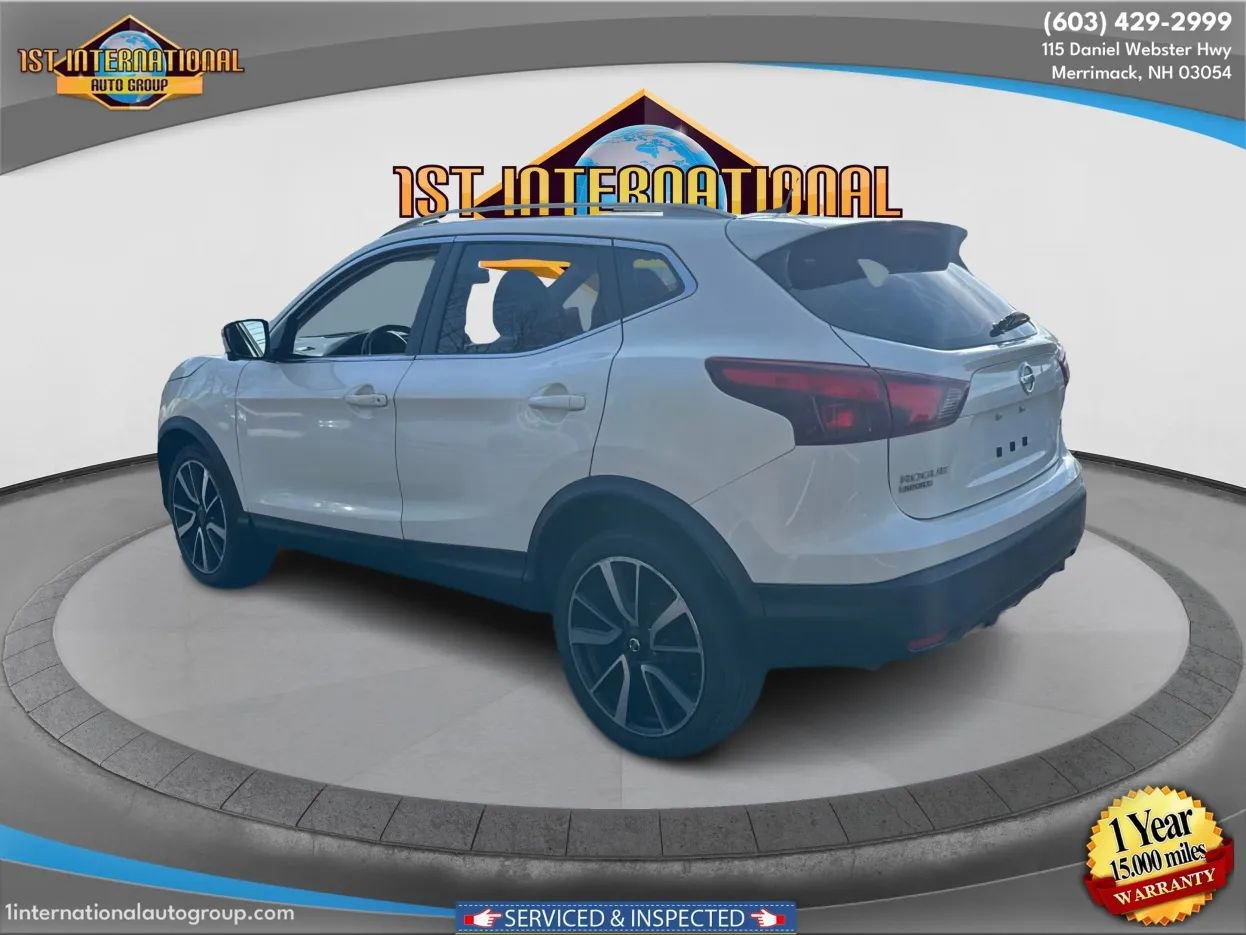 Used 2017 Nissan Rogue Sport SL AWD/4WD image 6