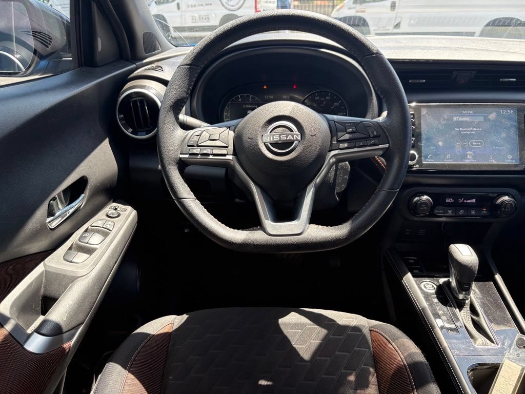 Used 2023 Nissan Kicks SR FWD image 7