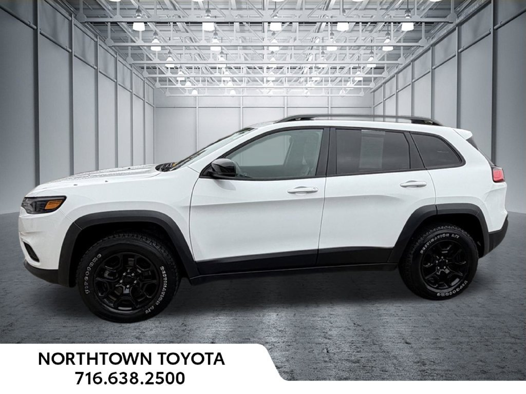 Used 2022 Jeep Cherokee Latitude w/ Sun & Sound Group