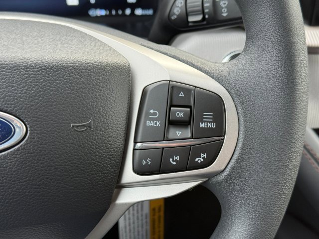 New 2026 Ford Explorer Active RWD image 26