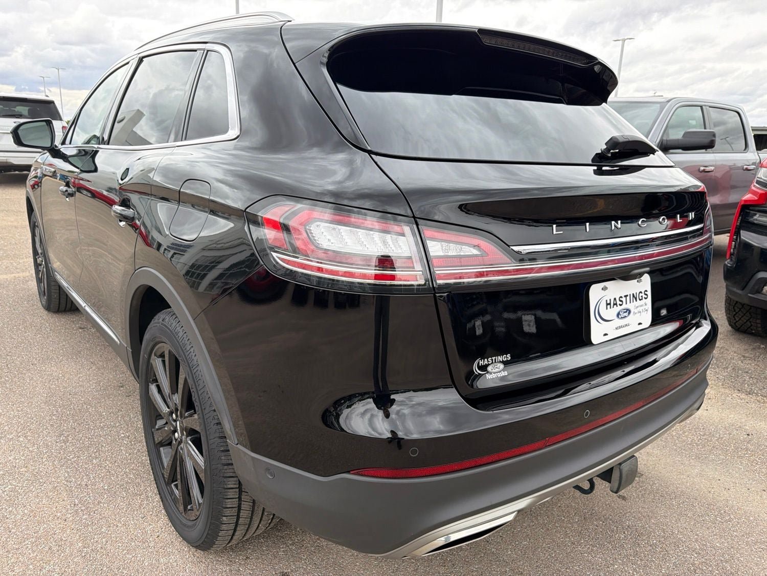 Used 2022 Lincoln Nautilus Reserve w/ Equipment Group 202A AWD/4WD image 7