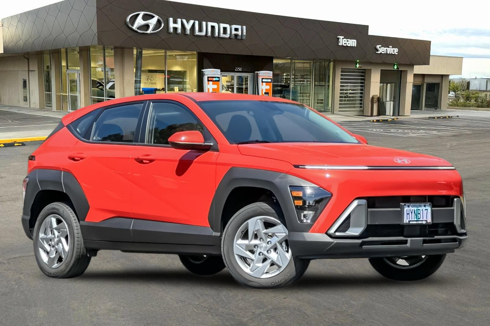 Used 2026 Hyundai Kona SE AWD/4WD image 2