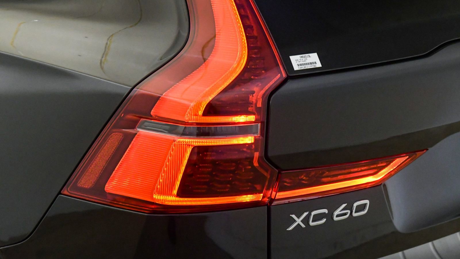 Certified 2026 Volvo XC60 B5 Plus w/ Protection Package Premier AWD/4WD image 12