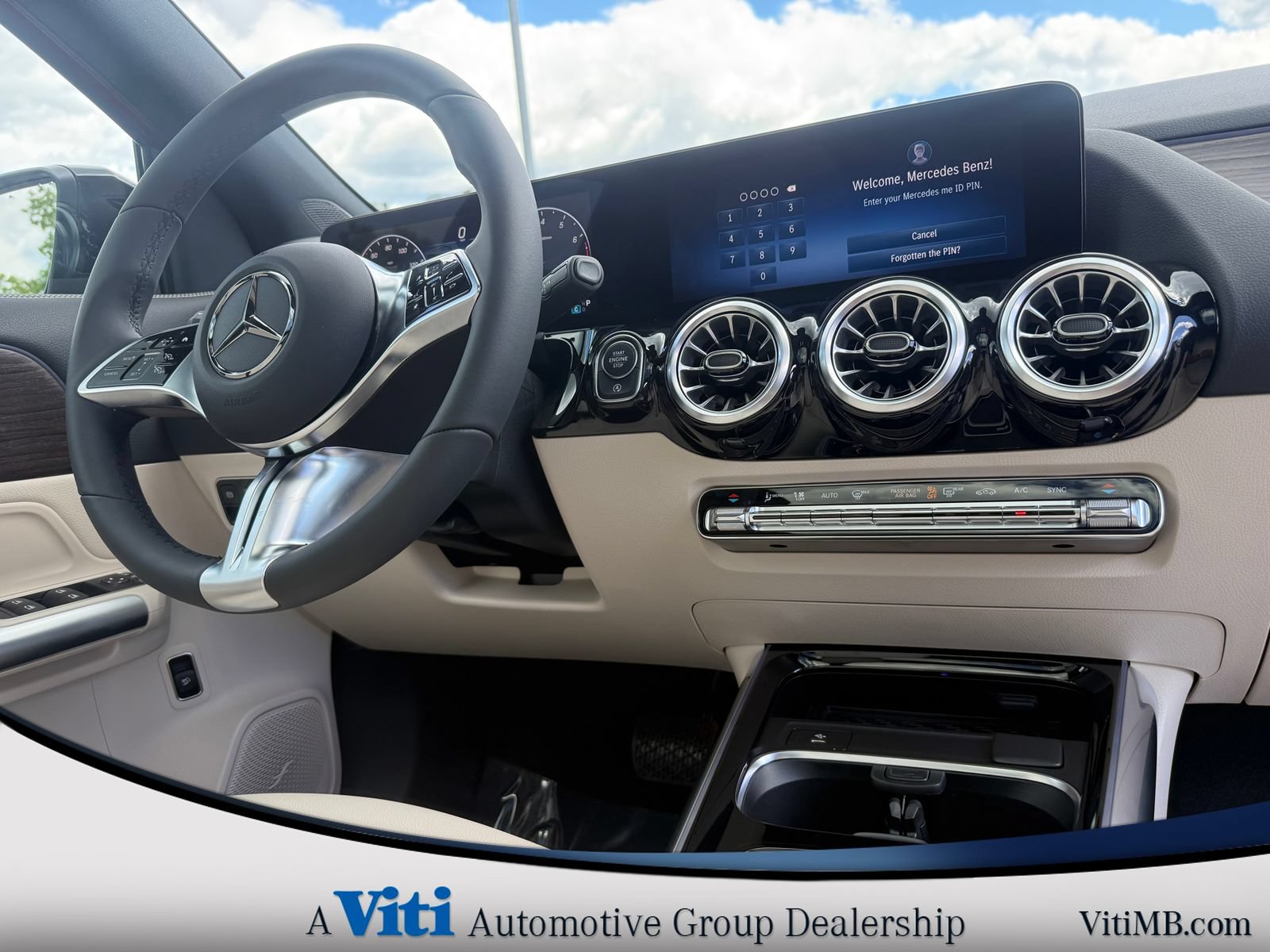 Certified 2026 Mercedes-Benz GLA 250 image 32