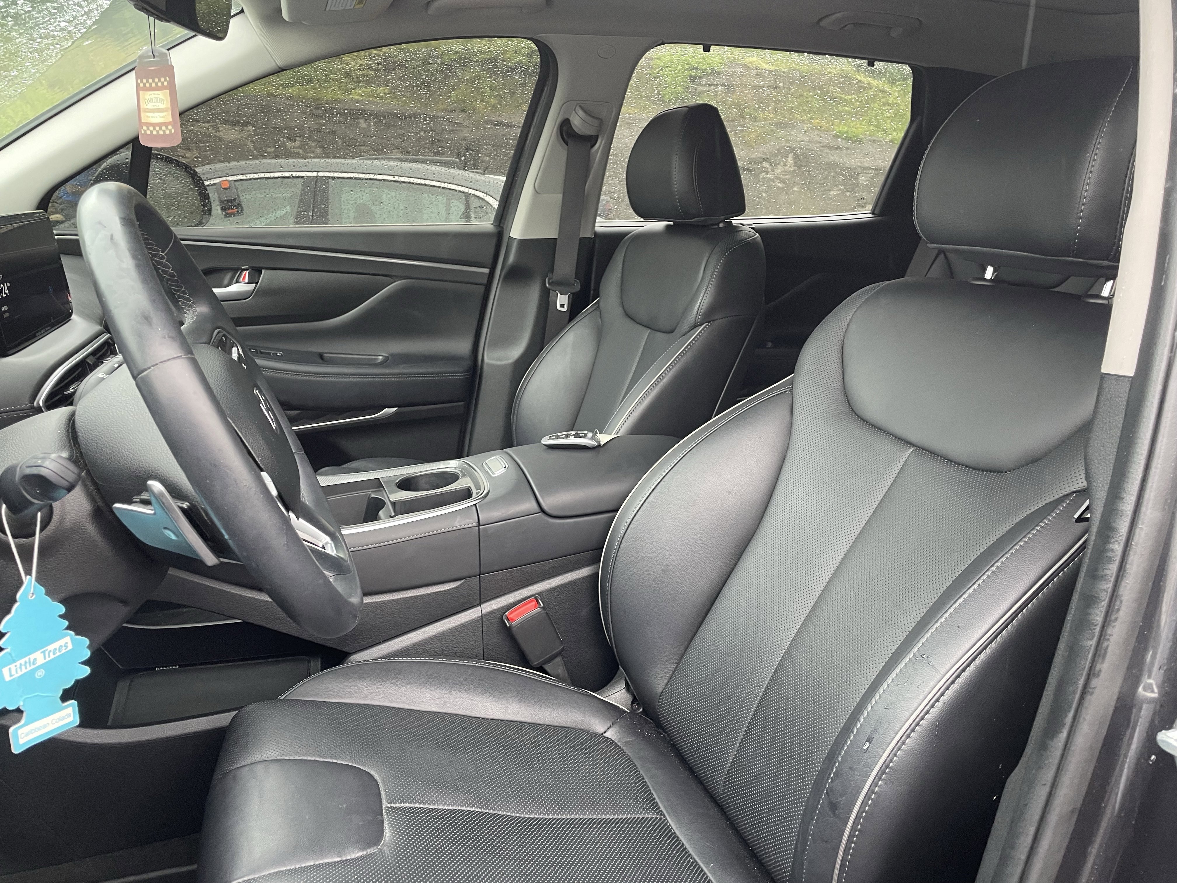 Used 2022 Hyundai Santa Fe SEL w/ Convenience + Premium Package AWD/4WD image 8