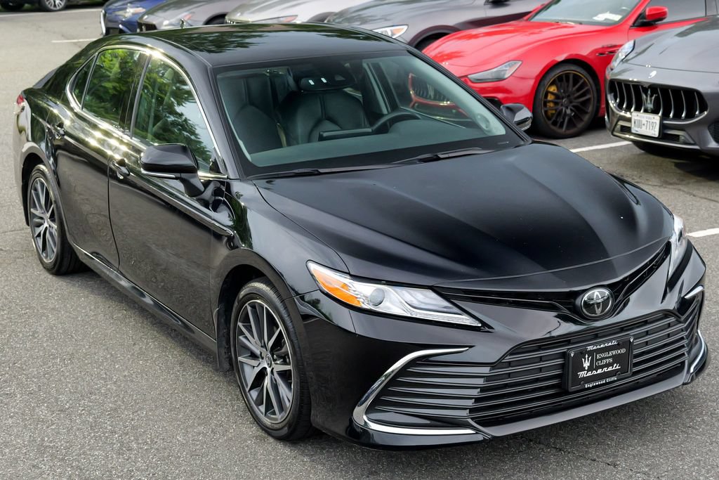 Used 2024 Toyota Camry XLE w/ Navigation Package AWD/4WD image 10