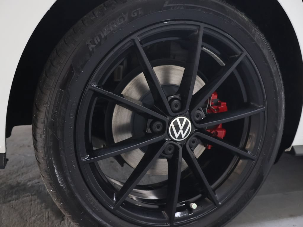 Used 2025 Volkswagen Jetta GLI Autobahn FWD image 30