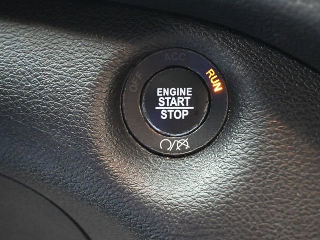 Used 2021 Jeep Cherokee Trailhawk w/ Premium Leather Package image 30