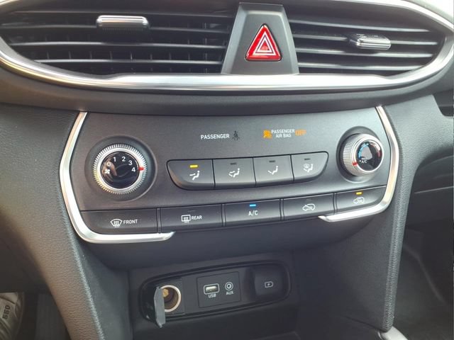 Used 2020 Hyundai Santa Fe SE AWD/4WD image 23