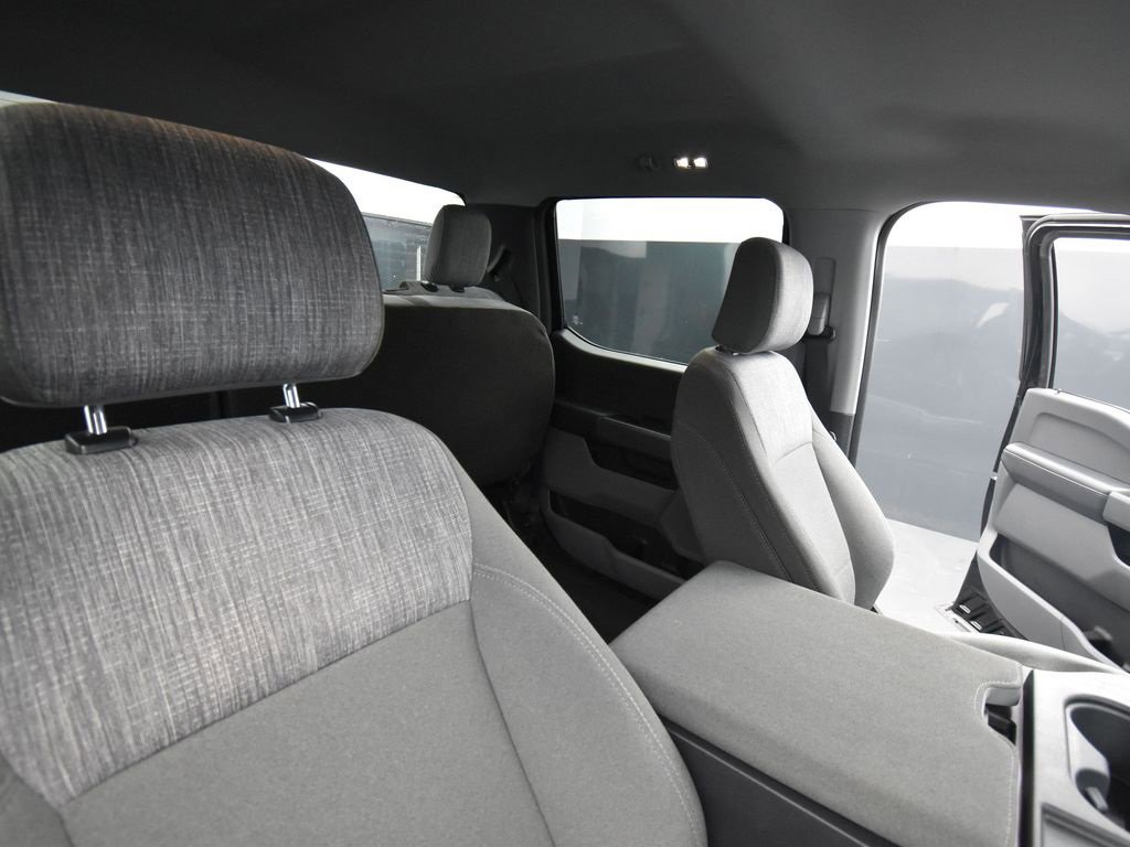 Used 2023 Ford F150 XLT w/ XTR Package image 17