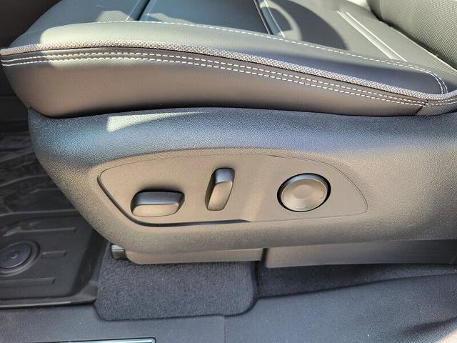 New 2025 GMC Sierra EV Denali image 25