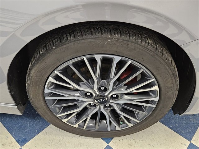 Used 2024 Kia Forte GT-Line w/ GT-Line Premium Package image 15