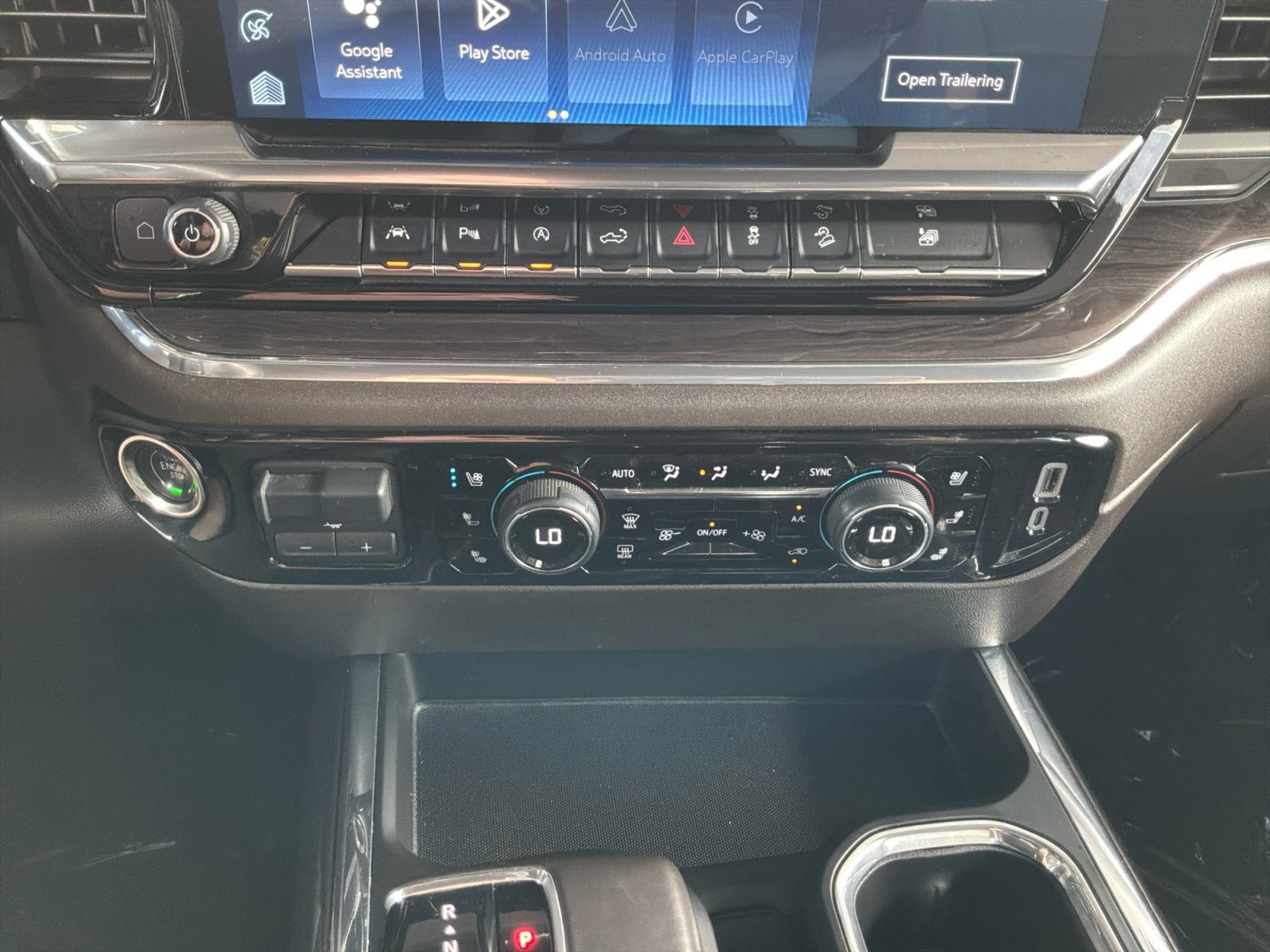 Used 2023 Chevrolet Silverado 1500 LTZ w/ Z71 Off-Road Package AWD/4WD image 21