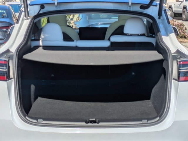 Used 2024 Tesla Model Y Long Range image 6