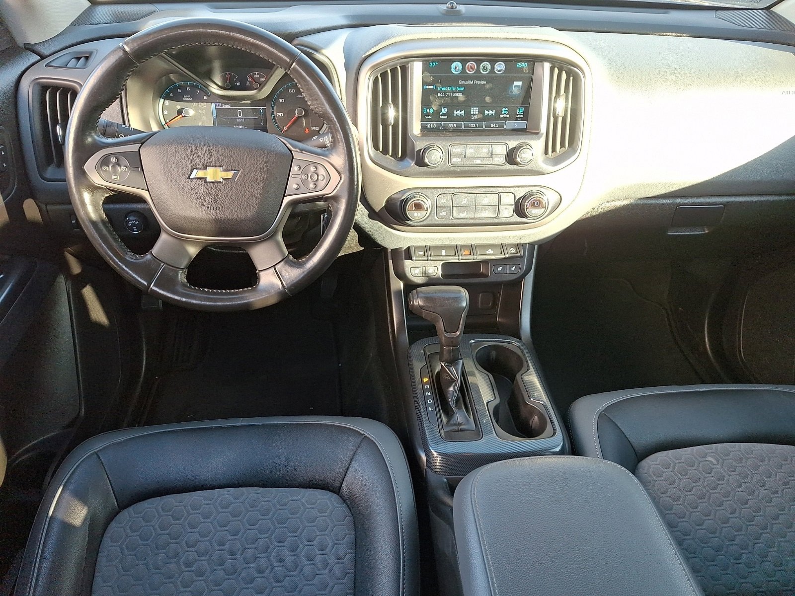 Used 2017 Chevrolet Colorado Z71 image 11