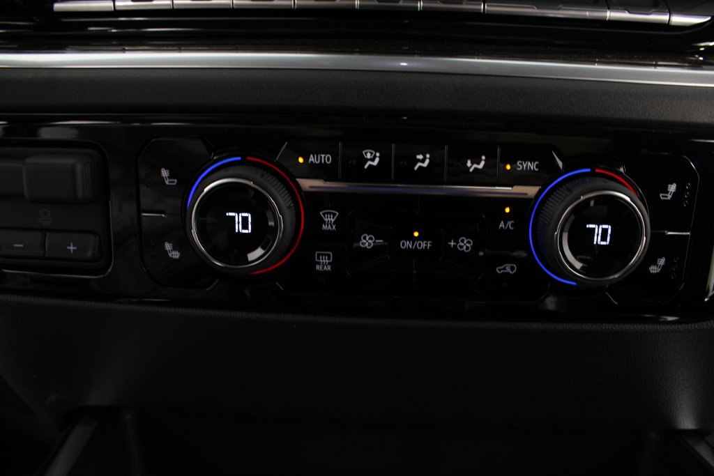 New 2026 Chevrolet Silverado 1500 LT Trail Boss w/ LT Trail Boss Premium Package AWD/4WD image 7