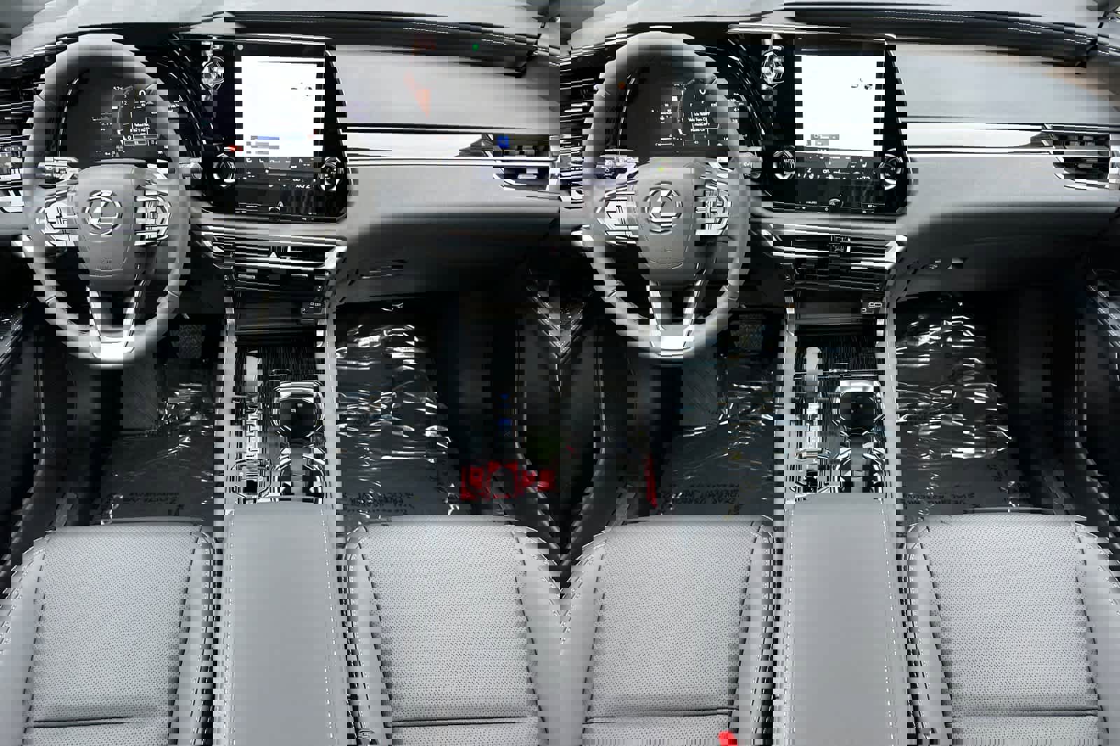 New 2026 Lexus RX 350 FWD image 3