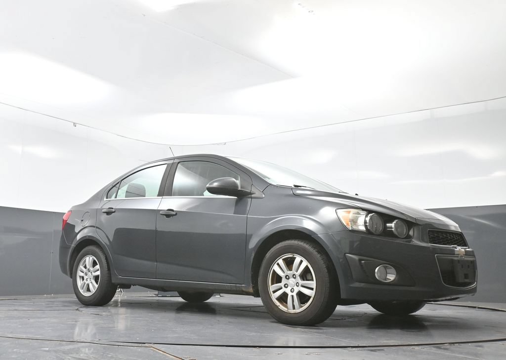 Used 2015 Chevrolet Sonic LT FWD image 19
