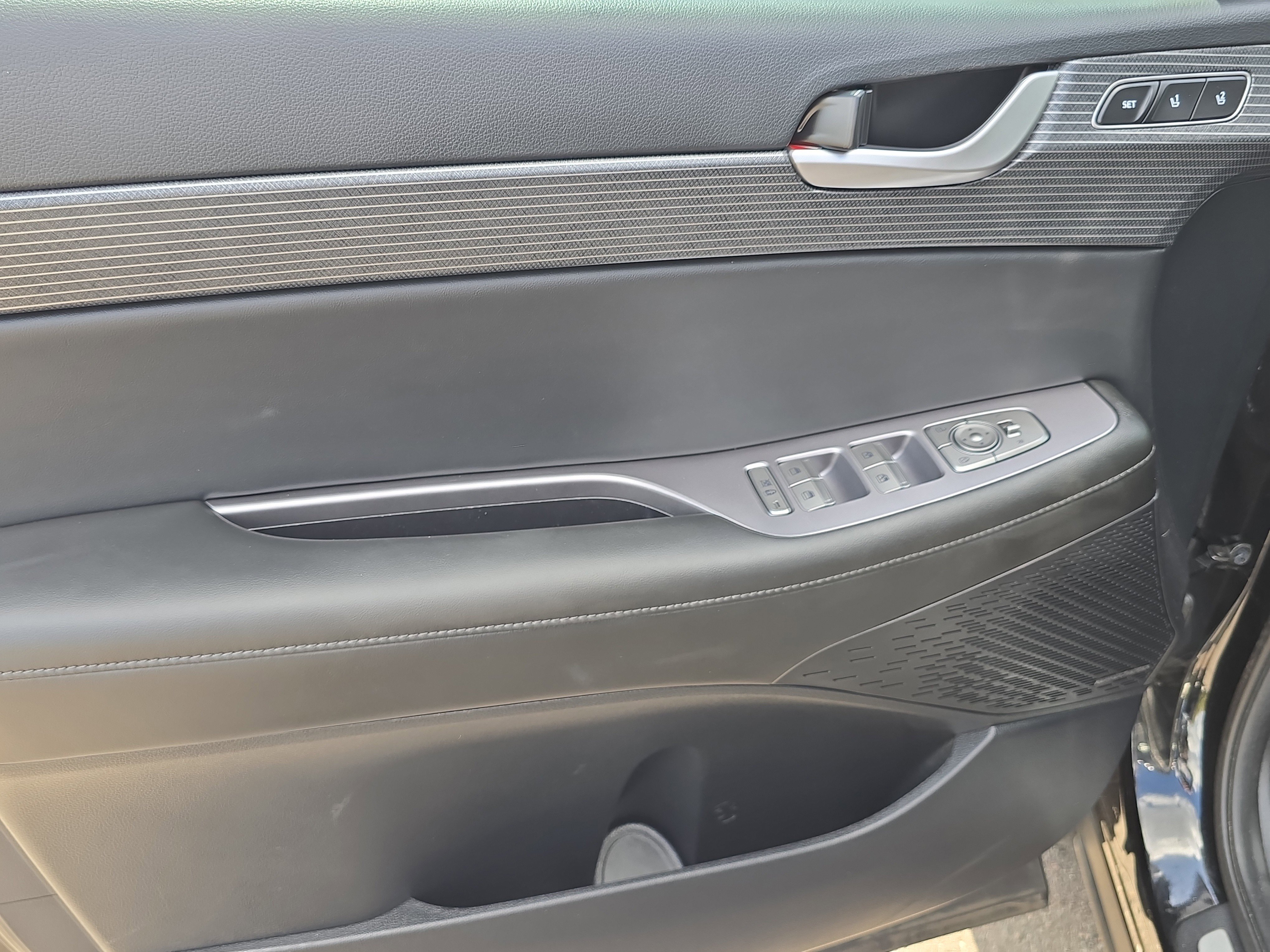 Used 2024 Hyundai Palisade Limited image 19