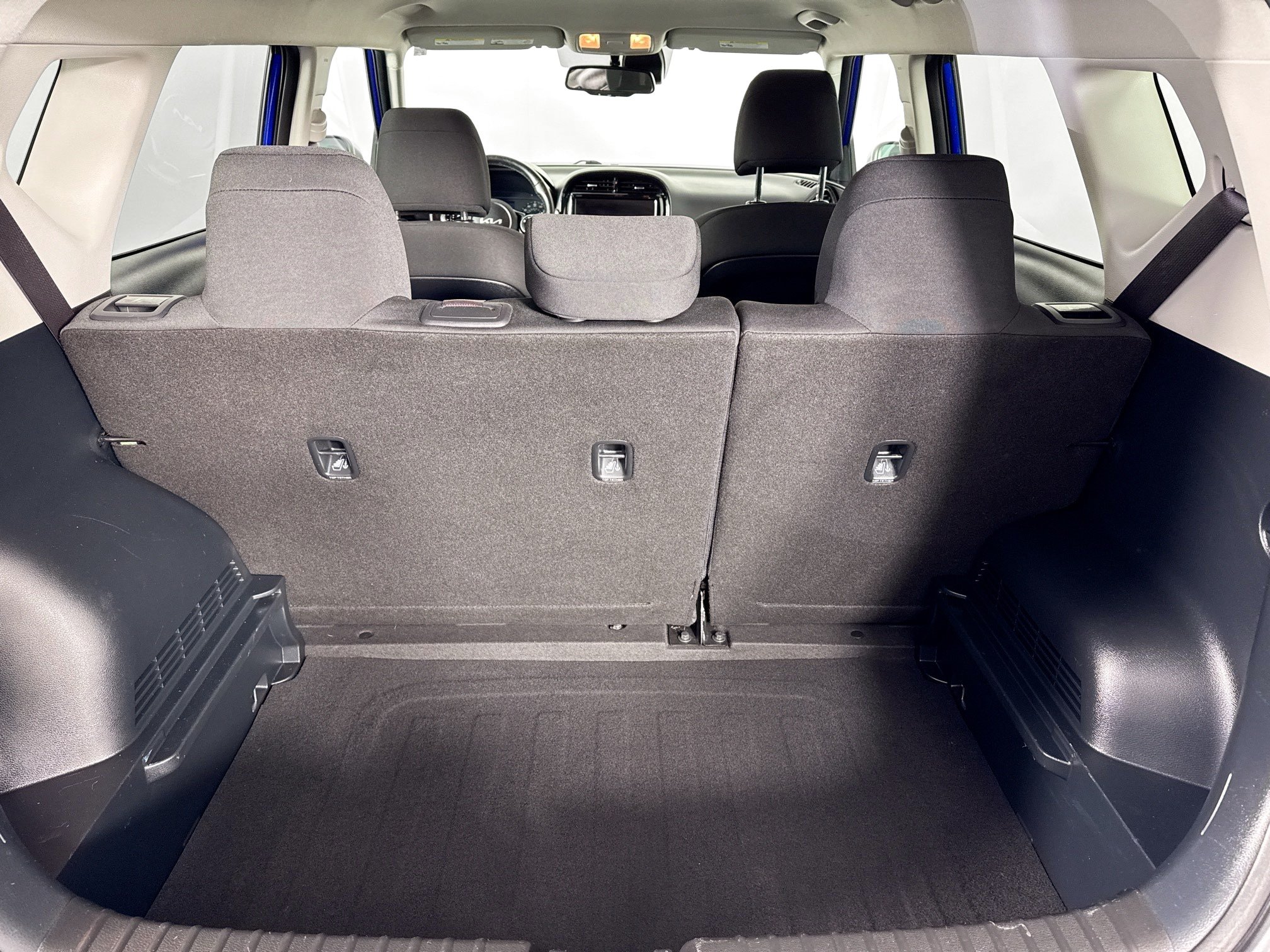 Used 2022 Kia Soul X-Line FWD image 35