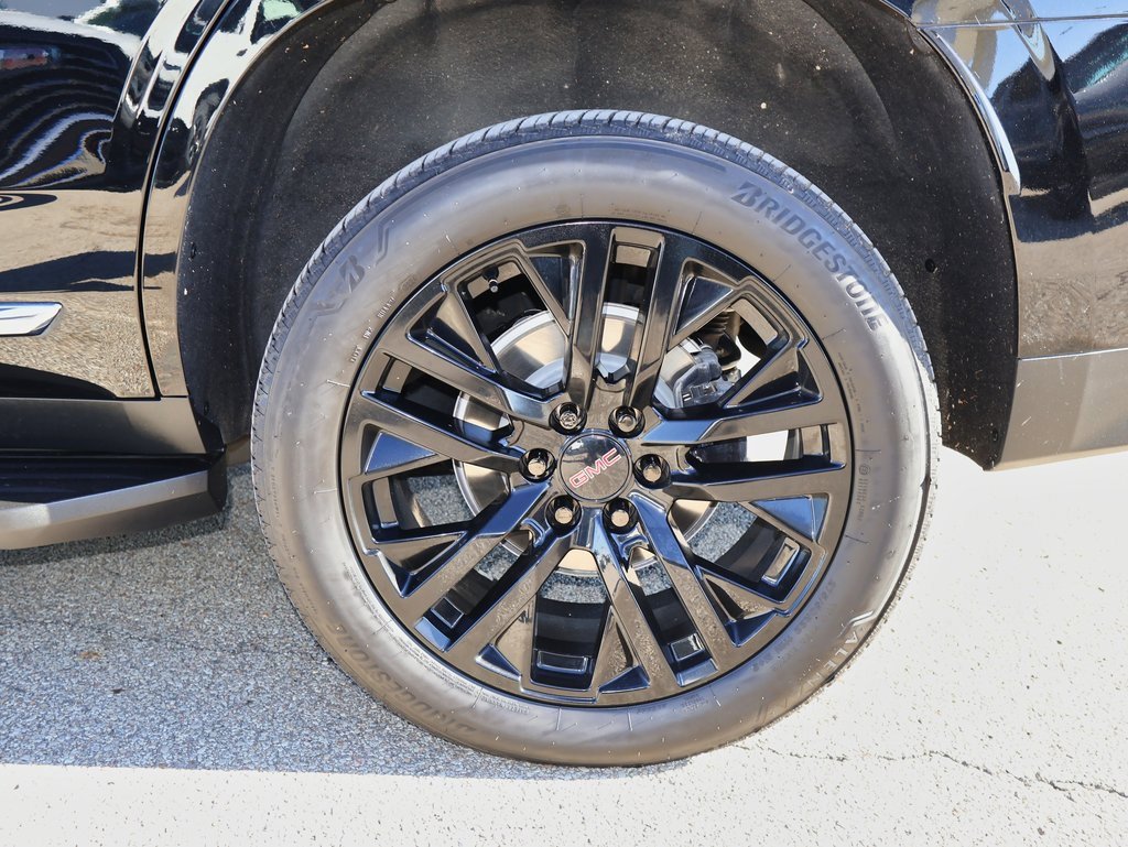 Used 2021 GMC Yukon SLT w/ Rear Media and Nav Package image 35