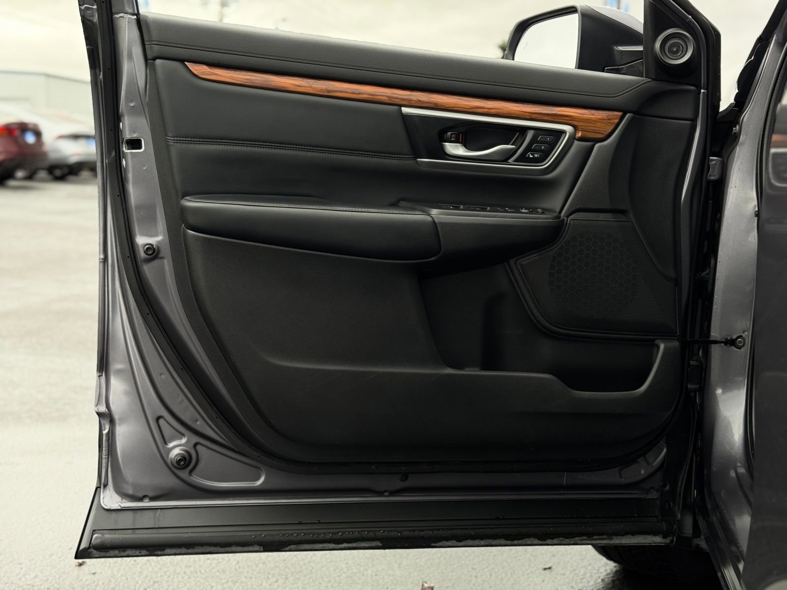 Used 2021 Honda CR-V Touring image 13