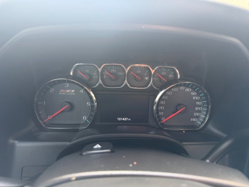 Used 2018 Chevrolet Silverado 1500 LT w/ All Star Edition image 4