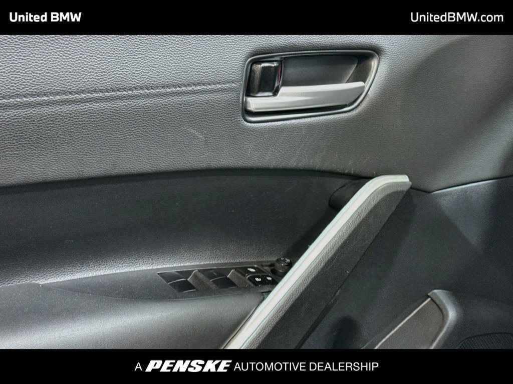 Used 2024 Toyota Corolla Cross AWD Hybrid w/ Convenience Package image 10