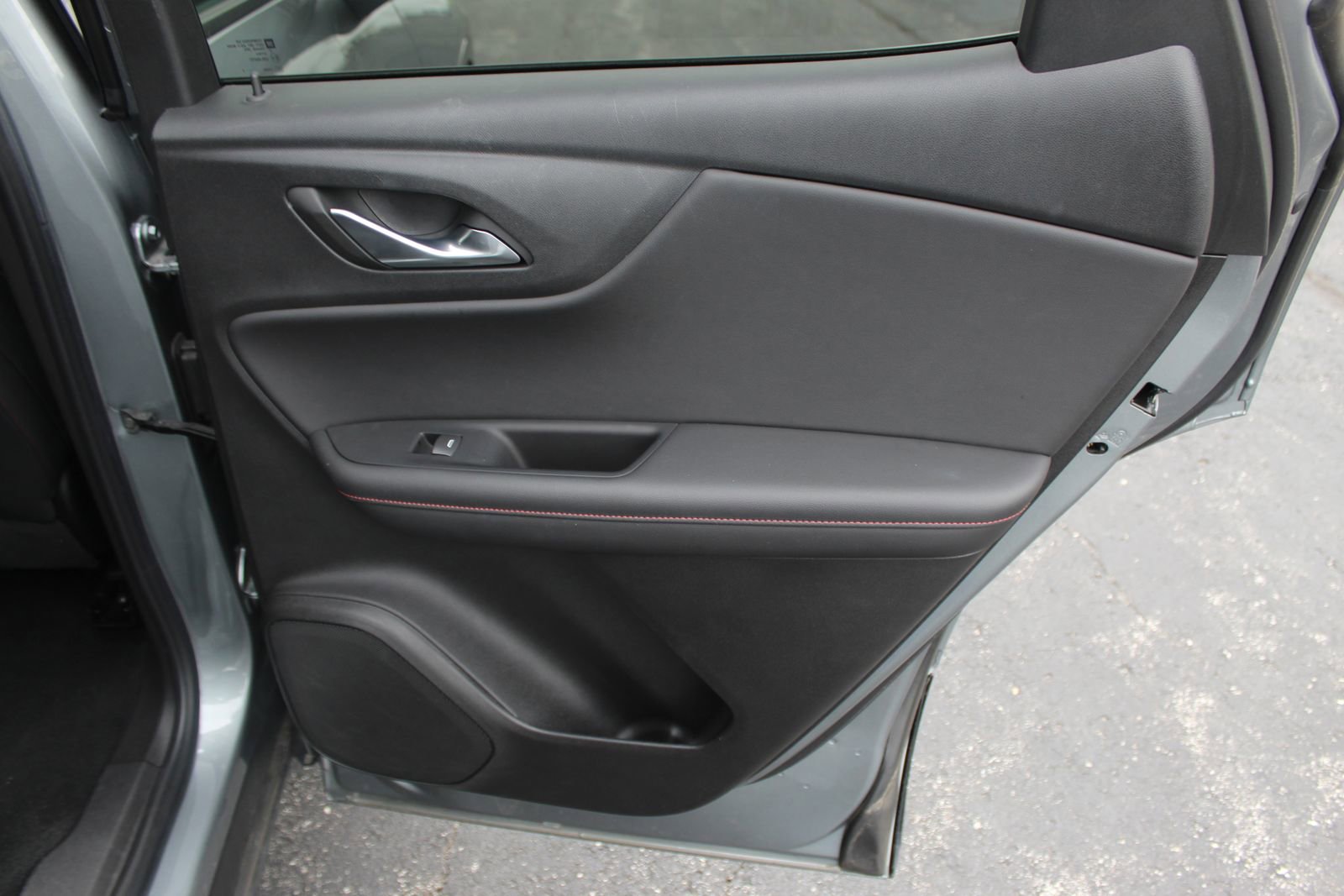 Used 2025 Chevrolet Blazer RS AWD/4WD image 14