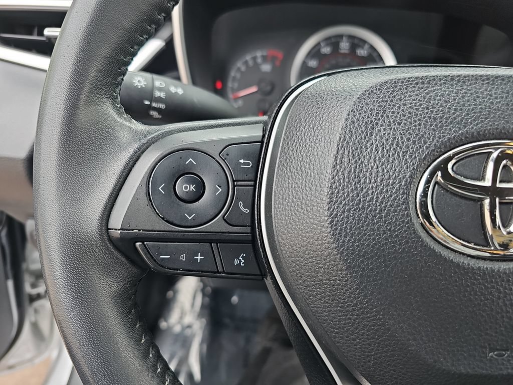 Used 2022 Toyota Corolla SE FWD image 16