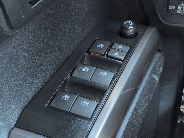 Certified 2022 Toyota Tacoma SR5 AWD/4WD image 22