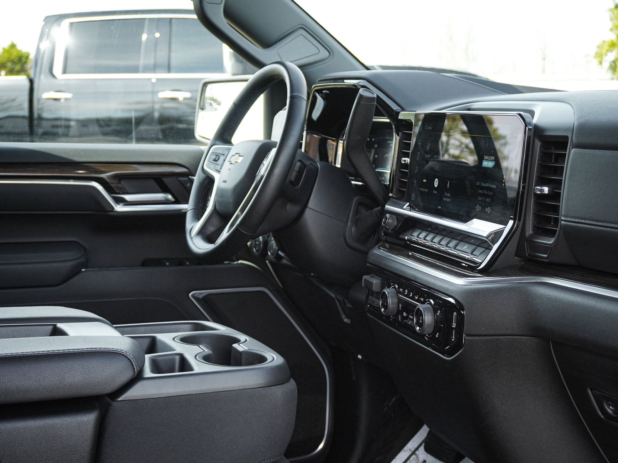 Used 2025 Chevrolet Silverado 1500 LT w/ Work Truck Package image 33