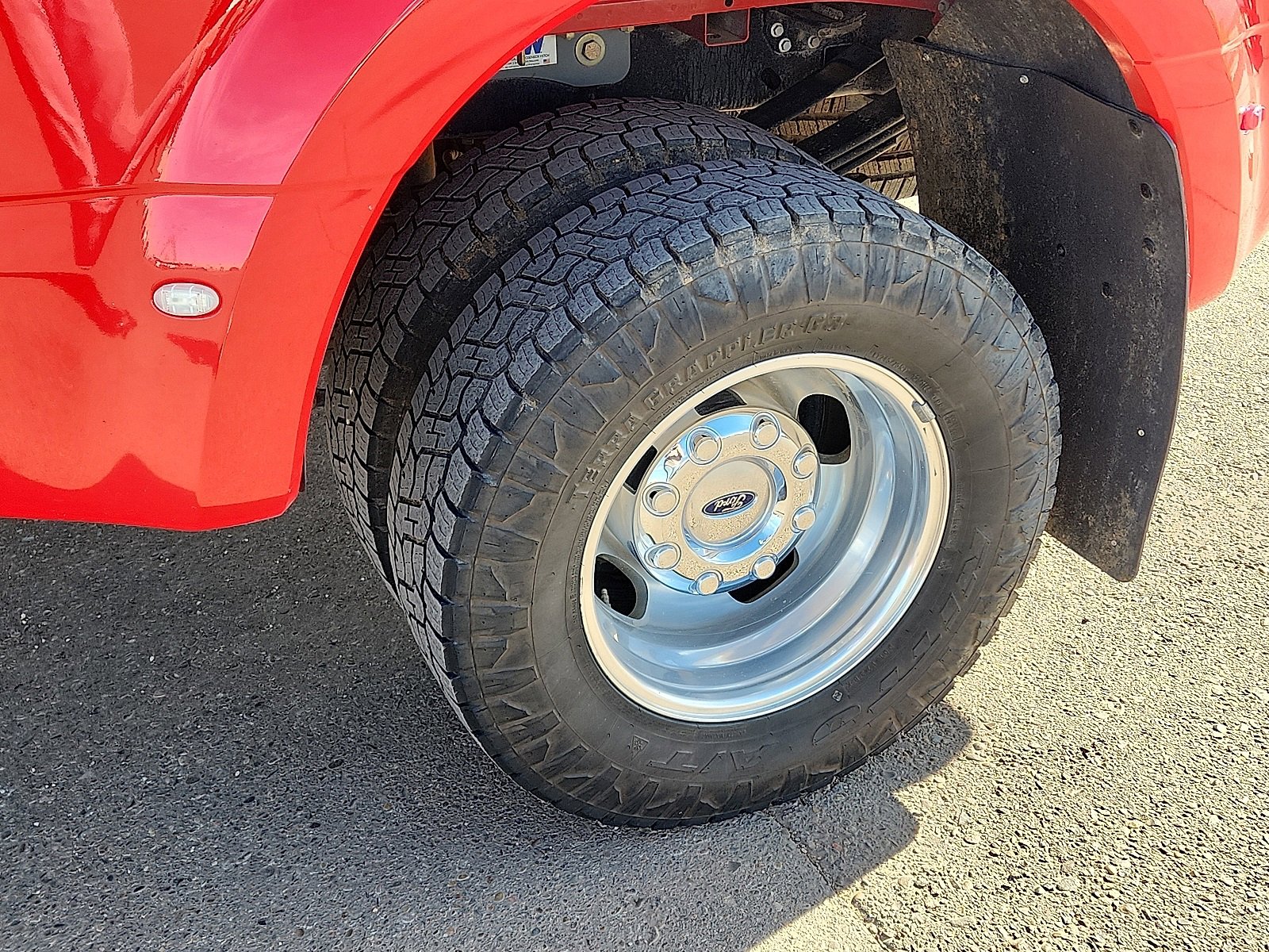 Used 2023 Ford F350 Lariat w/ Lariat Ultimate Package image 7