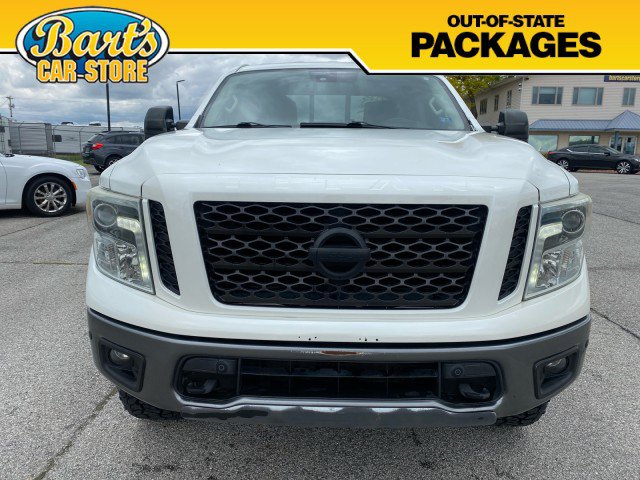 Used 2017 Nissan Titan PRO-4X AWD/4WD image 2
