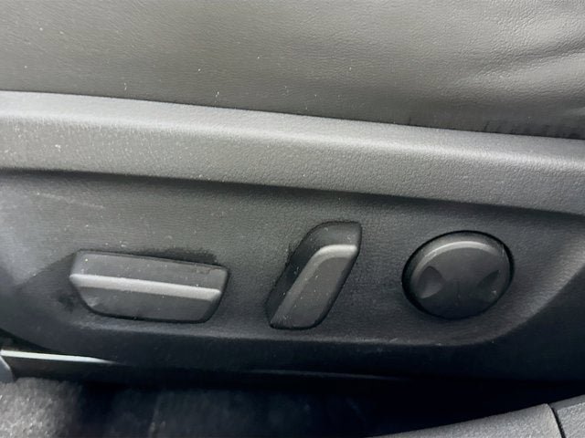 Used 2023 MAZDA MAZDA3 s AWD/4WD image 20