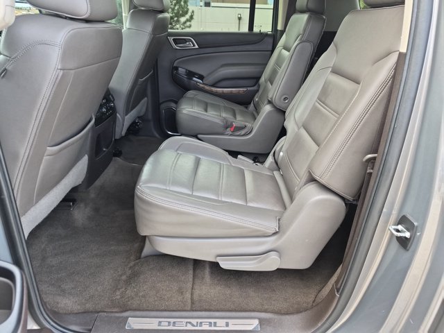 Used 2019 GMC Yukon XL Denali w/ Denali Ultimate Package AWD/4WD image 20