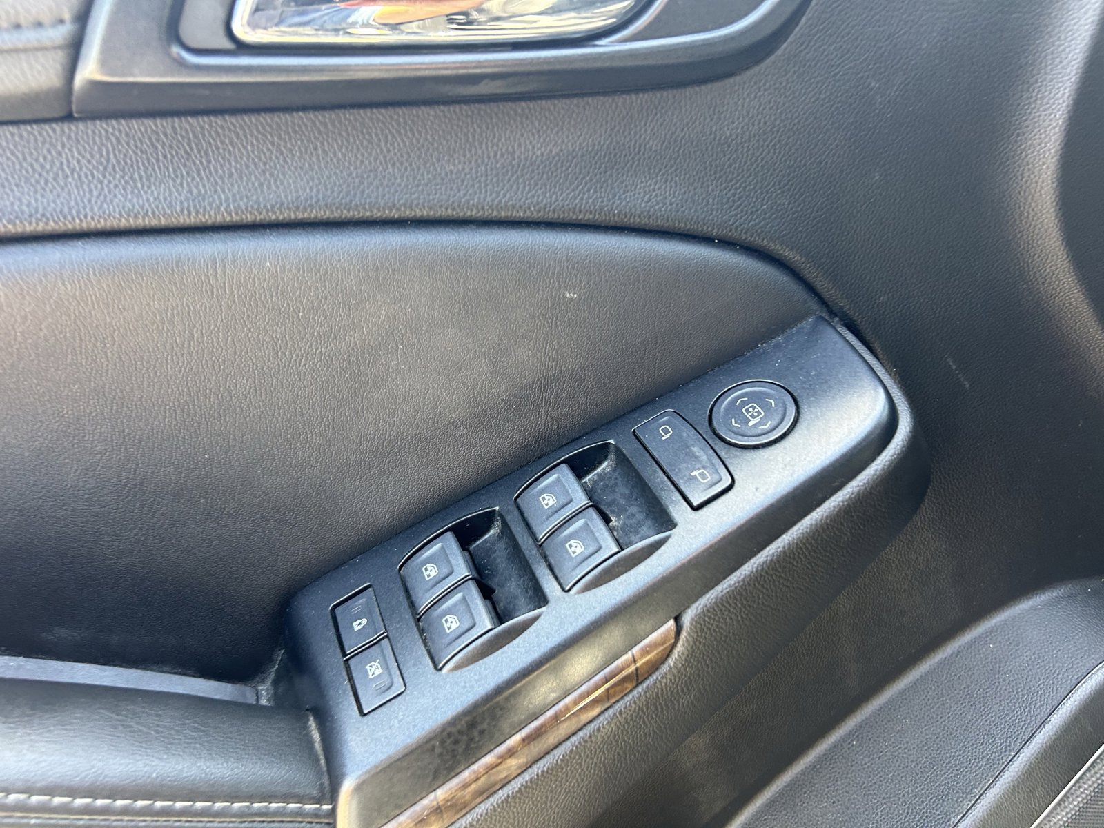 Used 2020 Chevrolet Tahoe LS w/ Max Trailering Package RWD image 12