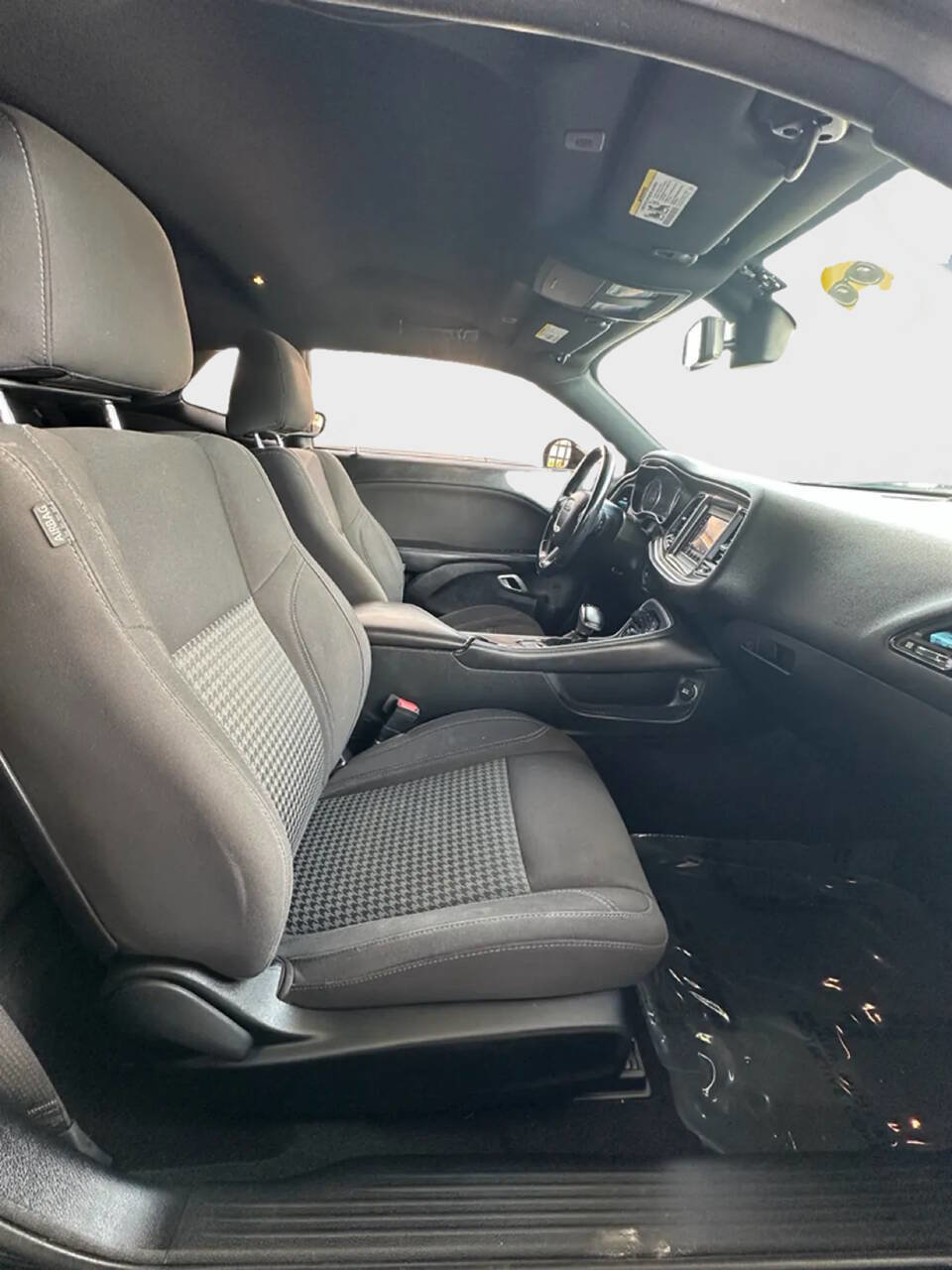 Used 2019 Dodge Challenger SXT image 16