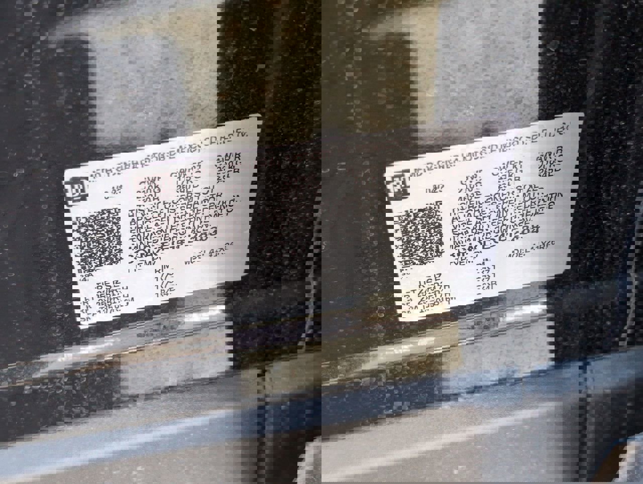 Used 2023 Chevrolet Equinox LT w/ Driver Convenience Package image 24