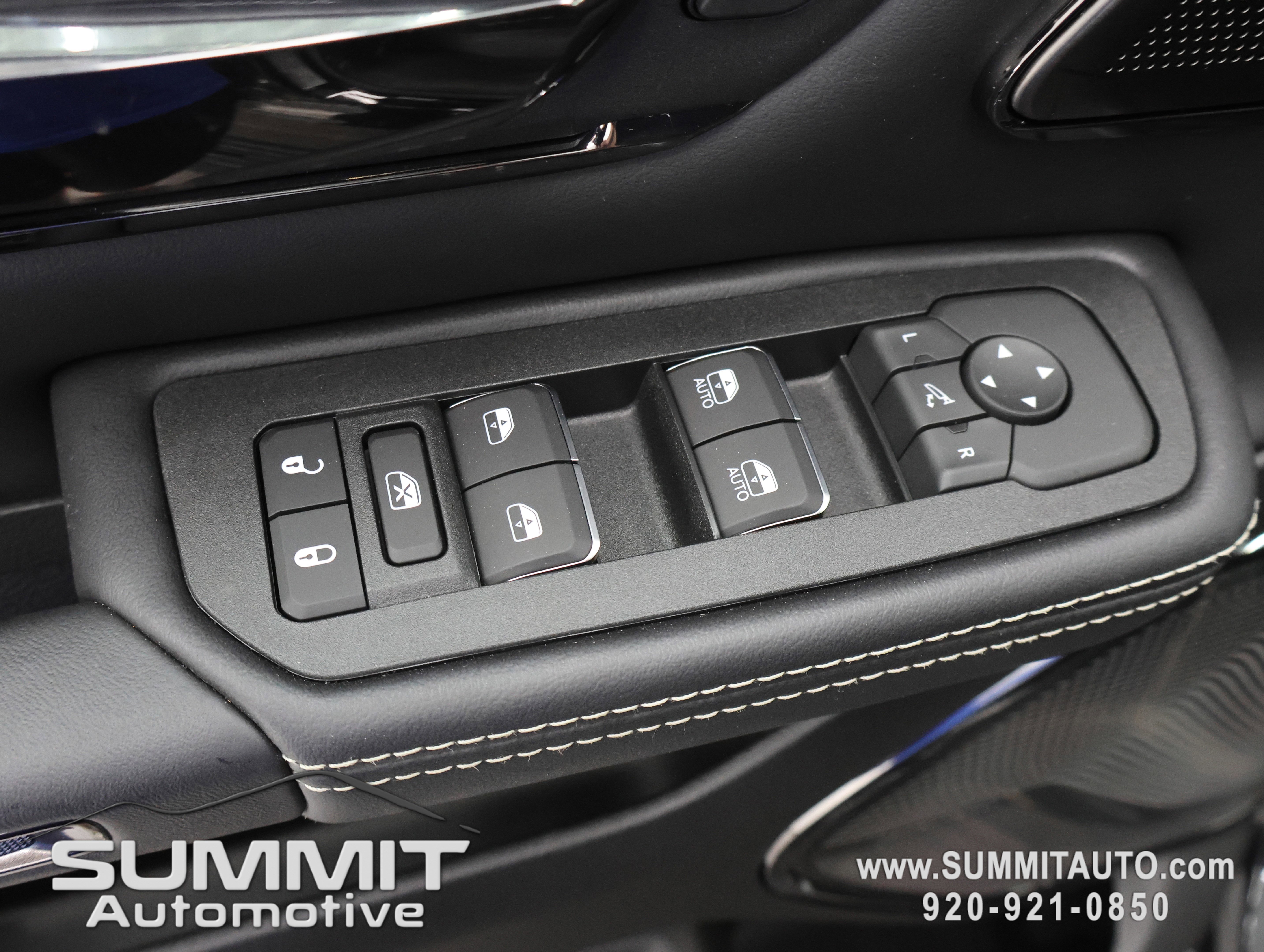 New 2026 RAM 1500 Limited w/ Body Color Bumper Group AWD/4WD image 44
