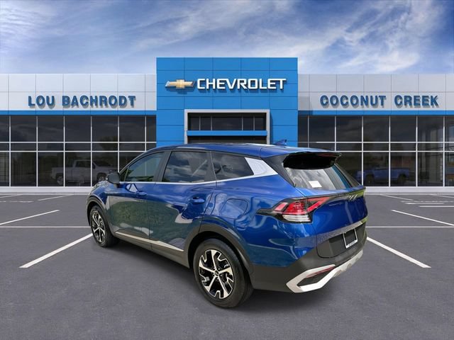 Used 2025 Kia Sportage EX FWD image 6
